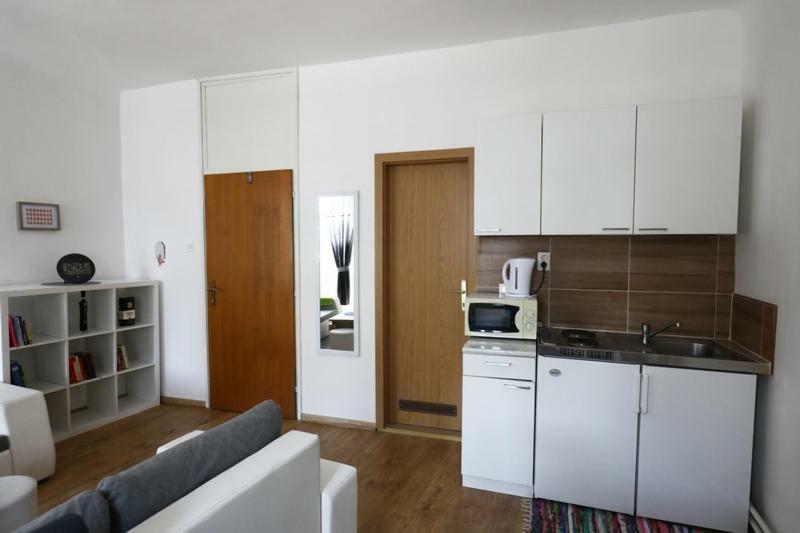 Odeon Apartment And Rooms Rijeka Exterior photo