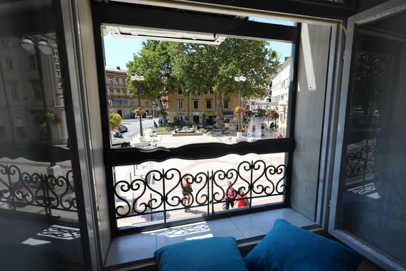 Odeon Apartment And Rooms Rijeka Exterior photo